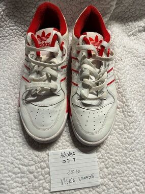 adidas White & Red Classic Low-Top Sneakers